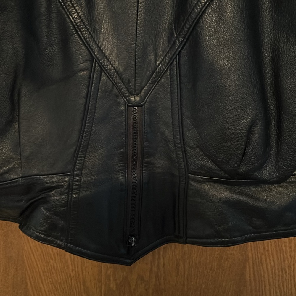 Wilson, leather coat size medium - Picture 11 of 13